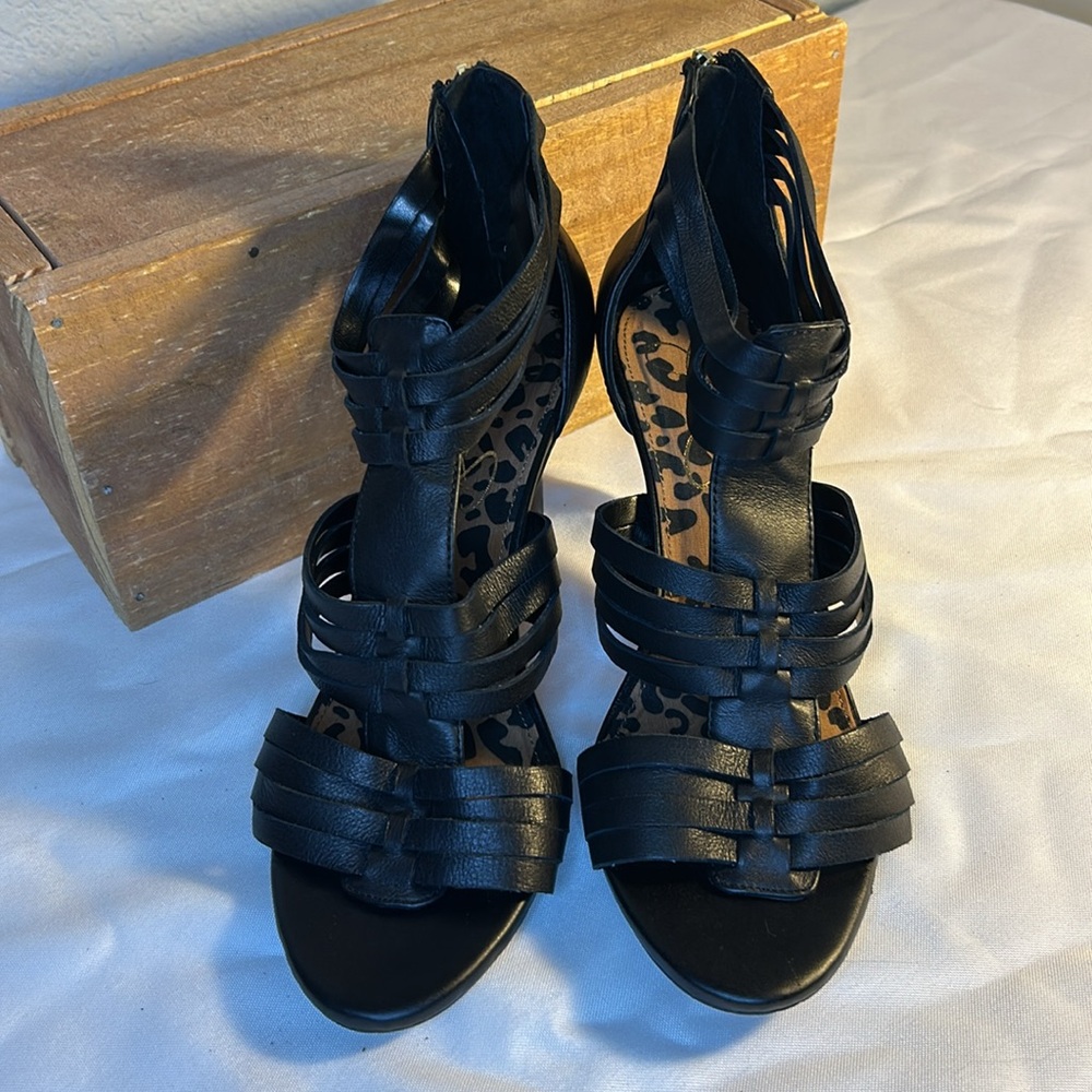 Jessica Simpson black leather ankle strap heels. - Picture 2 of 9